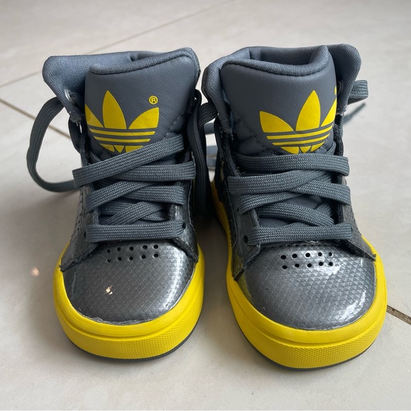 ADIDAS BABY Ortholite High Top Size 2 - Picture 2 of 5